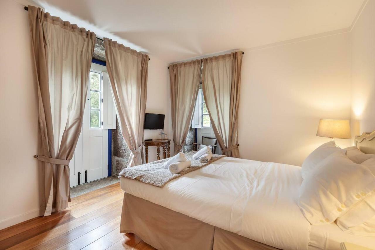 Eido Do Carvalhoso - Casa De Campo Em Arcos De Valdevez Exteriör bild