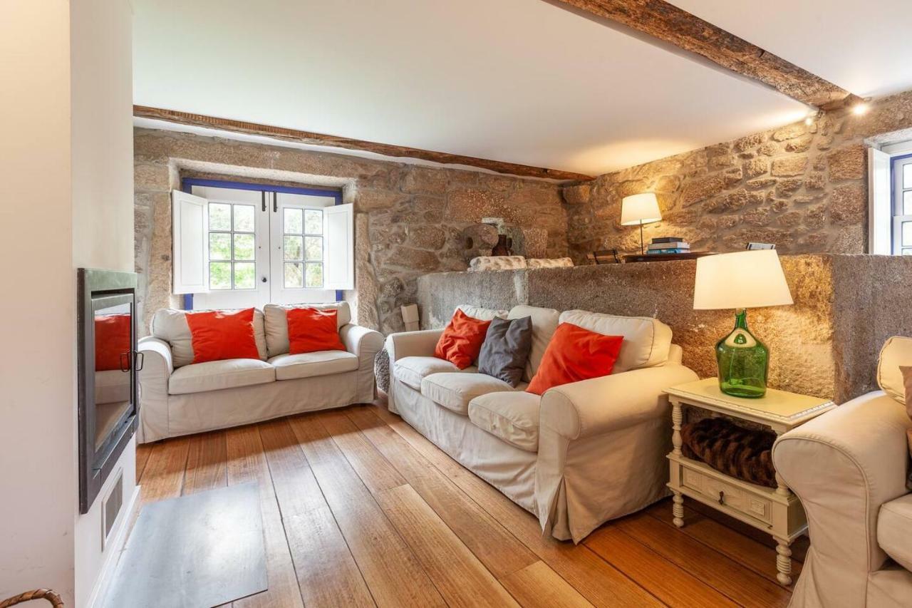 Eido Do Carvalhoso - Casa De Campo Em Arcos De Valdevez Exteriör bild